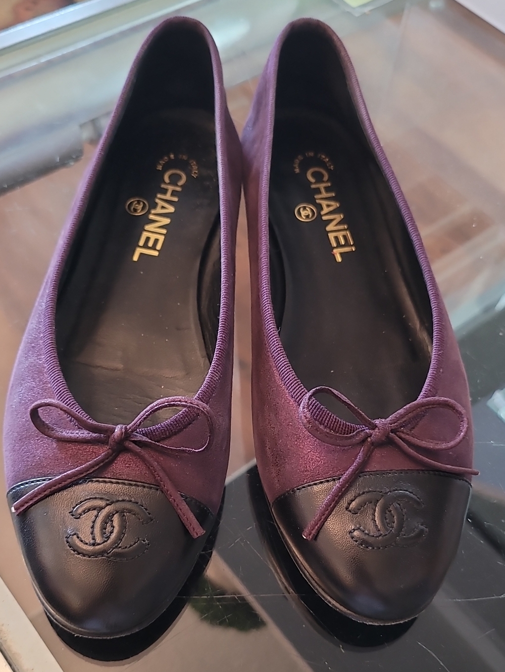 CHANEL Purple Suede Ballet Flats with Black Cap Toe